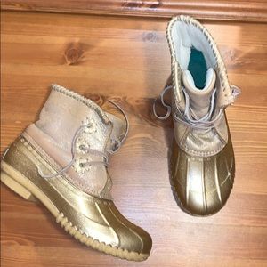 Jack Rogers gold girls bean boots